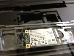 PLEXTOR 製の SSD「PX-128M5M」